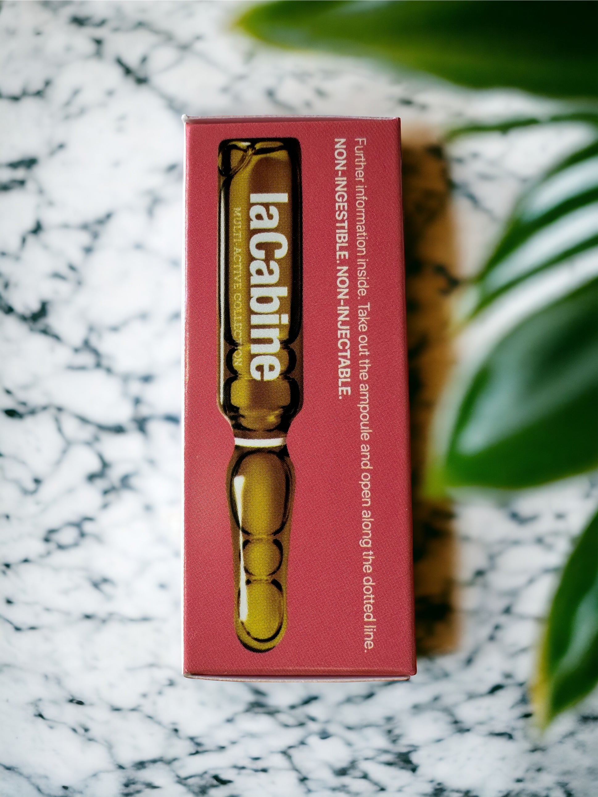 Lacabine Pure Retinol & Blackberry Extract Serum Ampule