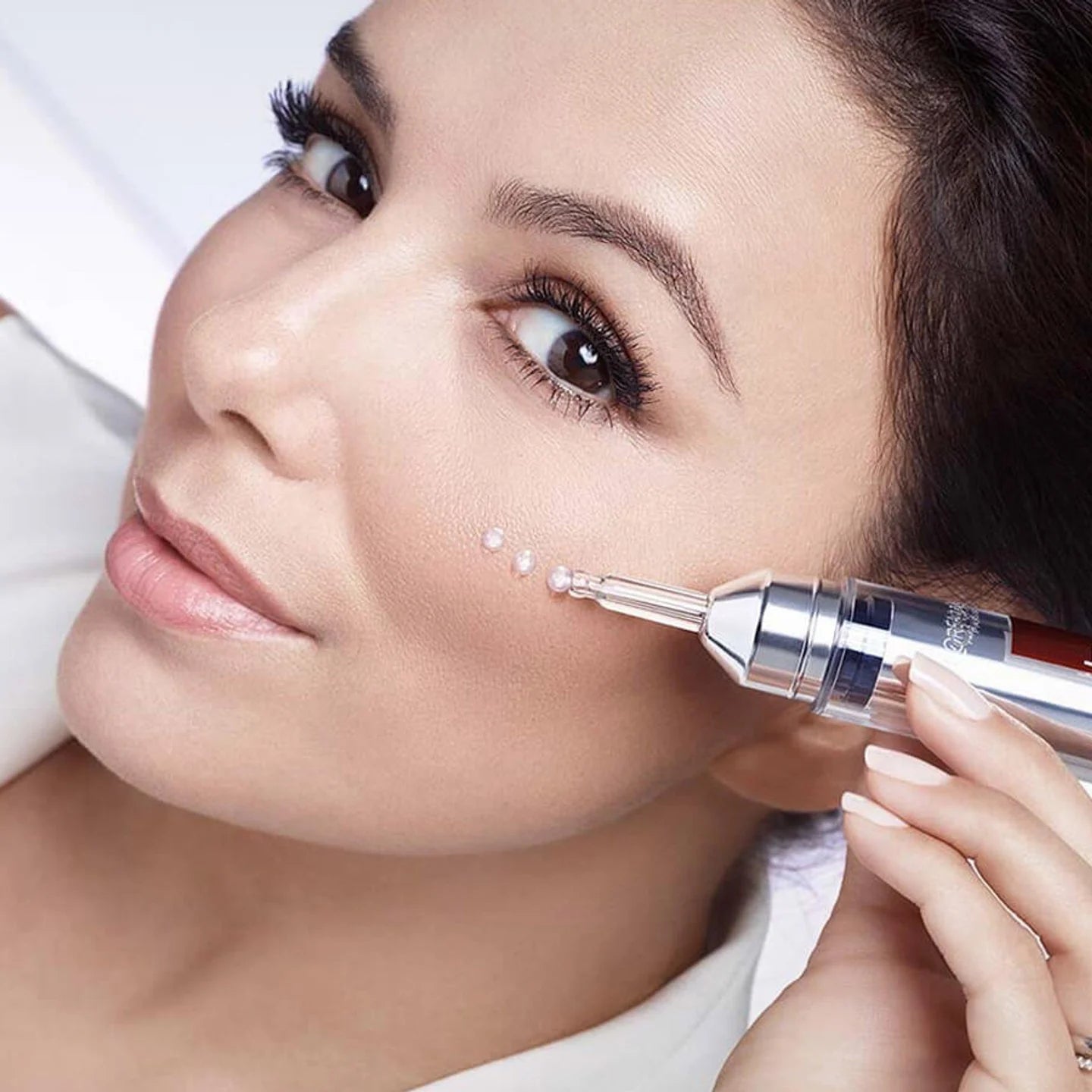 Loreal Revitalift Filler Renew Anti-Ageing Eye Cream Ad