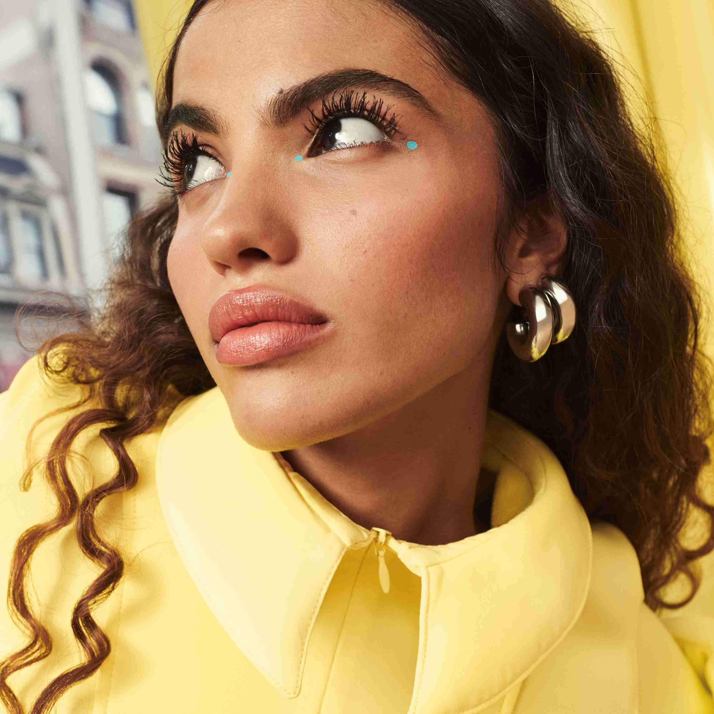 Maybelline Colossal Bubble Black mascara on lashes