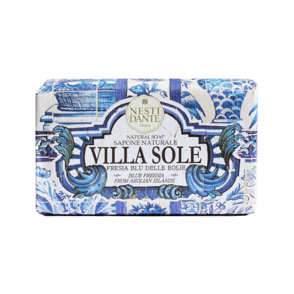 Nesti Dante Blue Freesia Soap 250g, vegan Italian soap with floral fragrance, natural gentle cleanser for hands and body