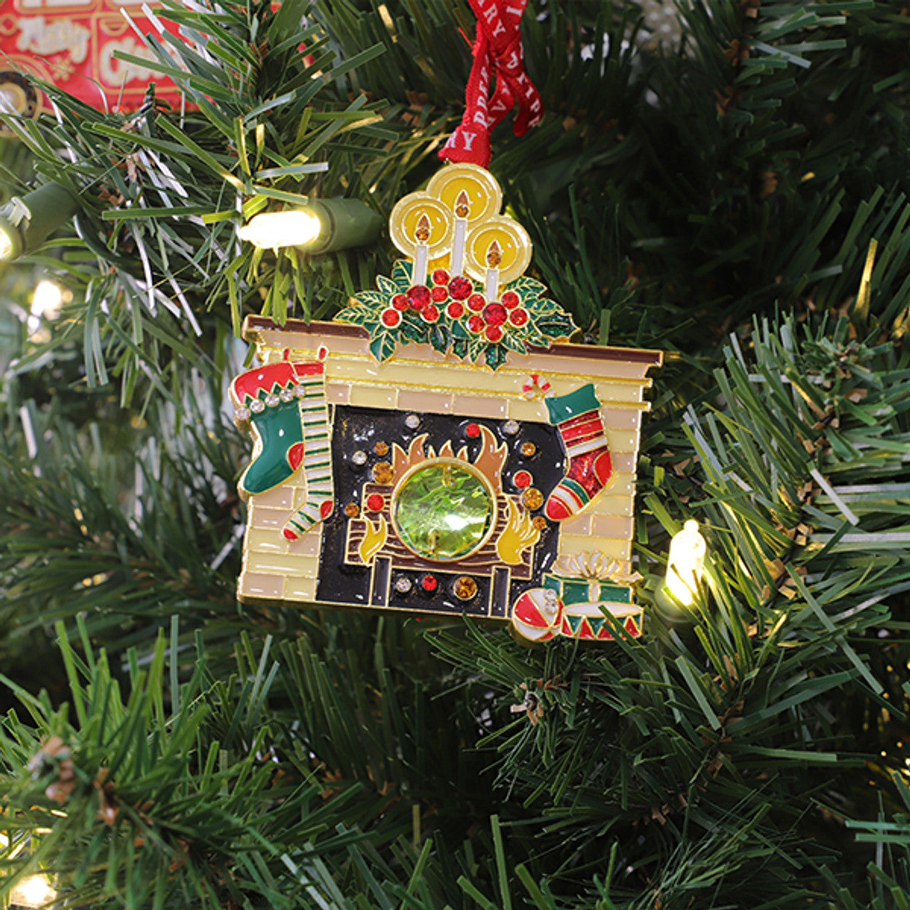 Tipperary Crystal Festive Fireplace Christmas Tree Decoration