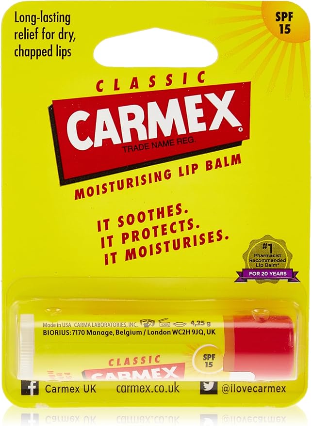 Carmex moisturising lip balm chap stick for dry chapped lips
