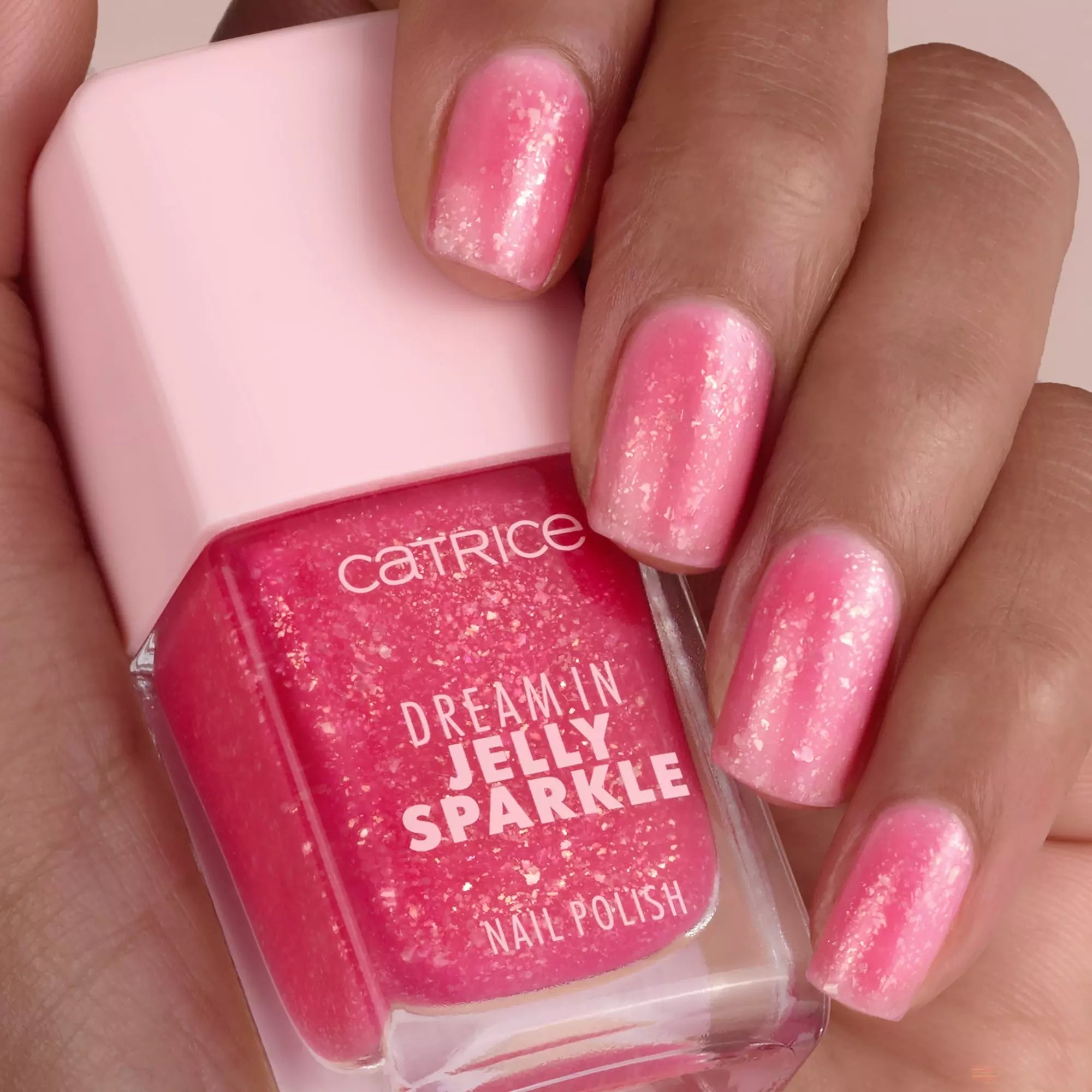 Catrice Dream In Jelly Sparkle Pink 030 Sweet Jellousy - after nails