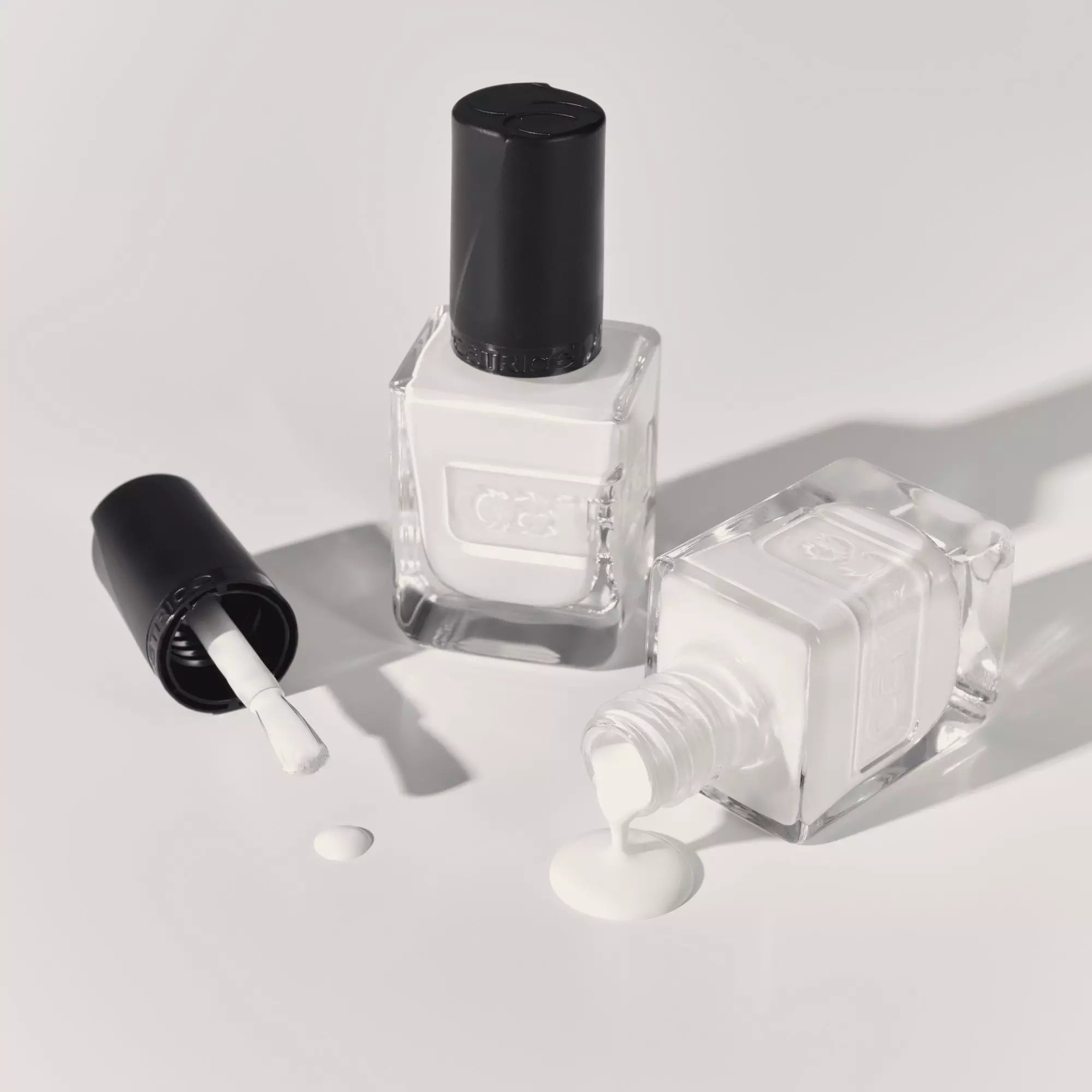 Catrice Gel Affair Ibiza Feeling polish spilled on surface – glossy gel look
