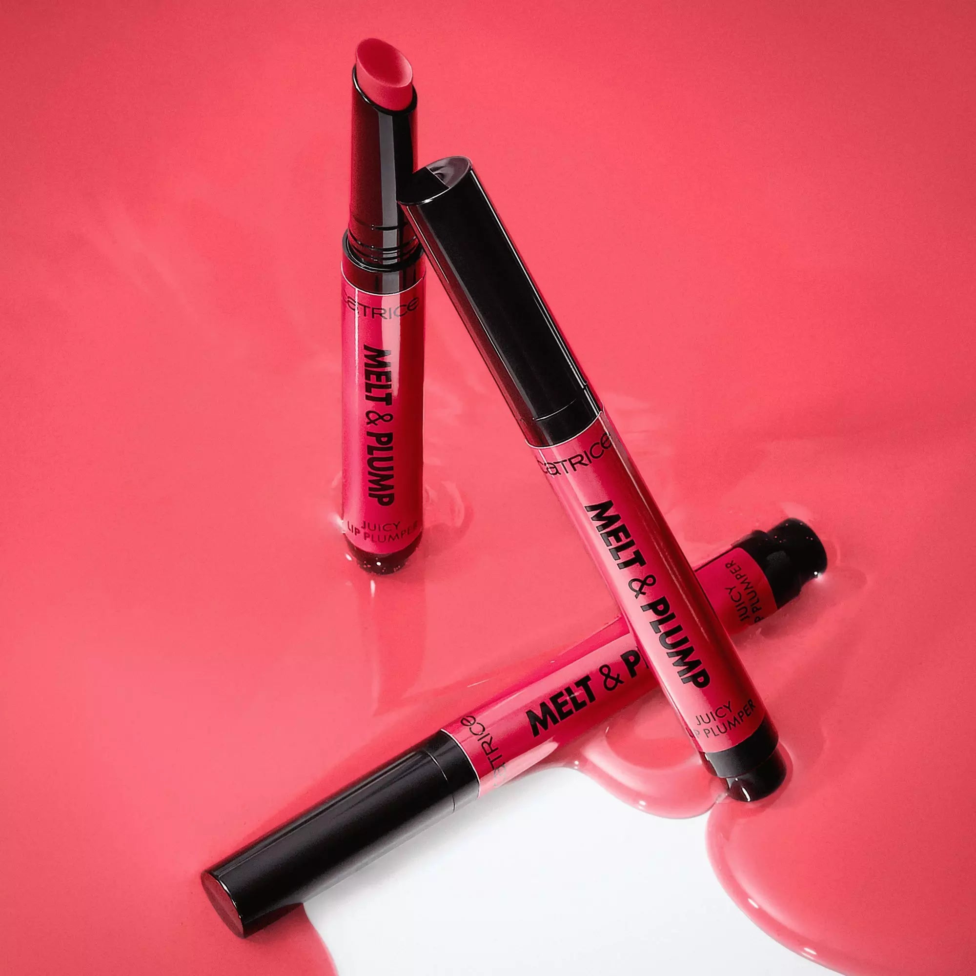 Flatlay of Catrice Melt & Plump Lip Plumper 040 with mauve gloss swatch