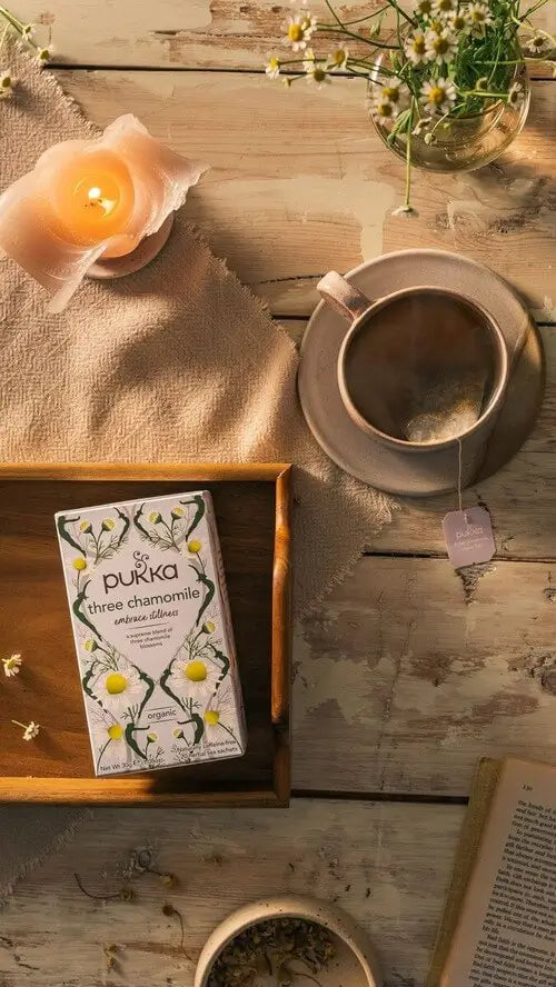 Soothing chamomile tea blend with three chamomile flowers