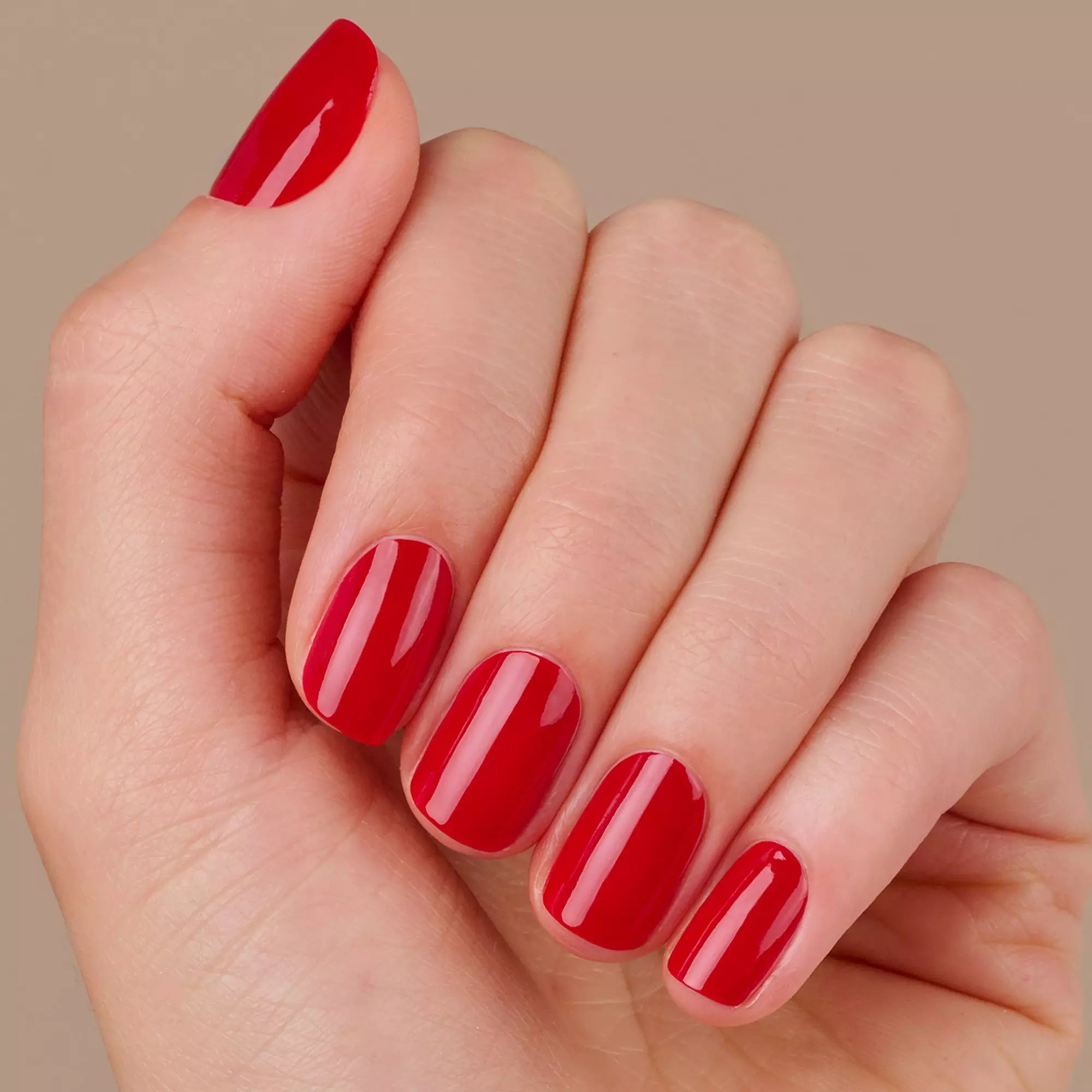 Catrice Iconails Nail Polish Red 140 Vive l'amour