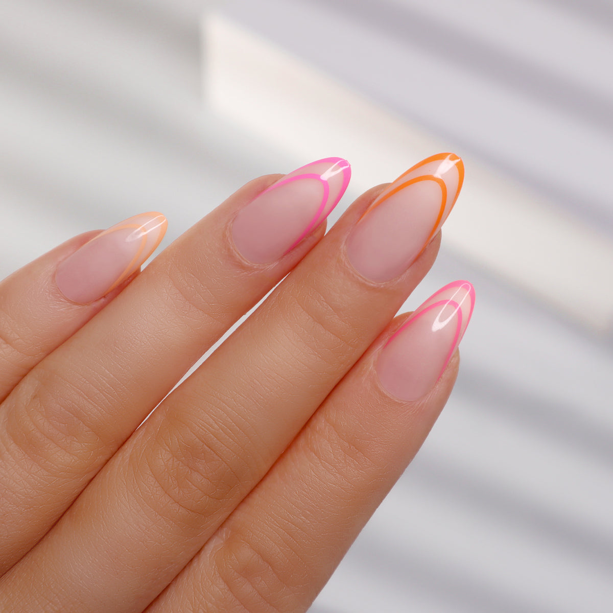 Sosu Summer Romance False Nails